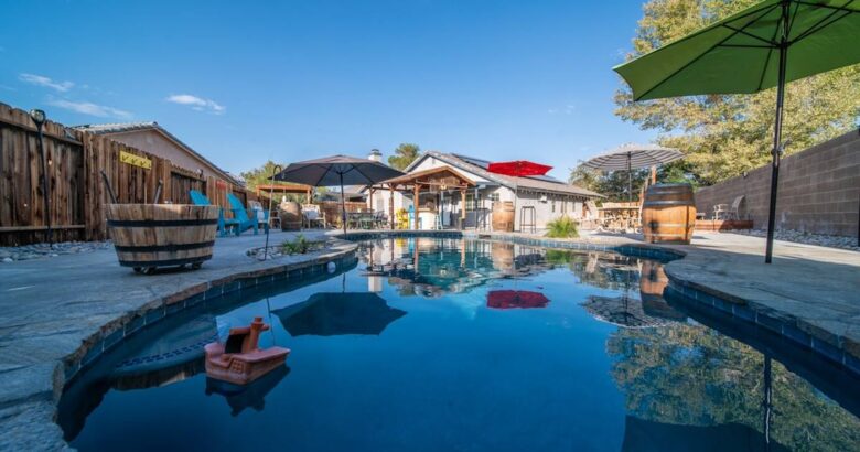 Nível da piscina baixando, evaporação ou vazamento